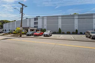 143 Hoffman Ave, Cranston, RI 02920 - Photo 4