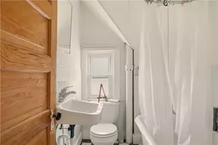 51 Warner St, Newport, RI 02840 - Photo 34