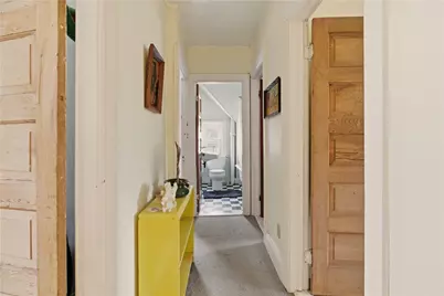 51 Warner Street, Newport, RI 02840 - Photo 22