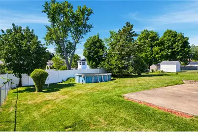 29 E Earle Street, Cumberland, RI 02864 - Photo 30