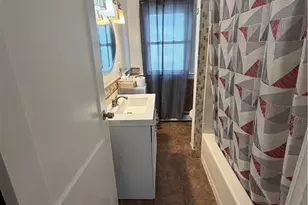 50 Carolina Ave, Providence, RI 02905 - Photo 6