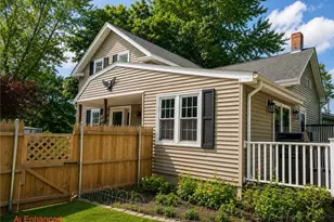 190 George Arden Ave, Warwick, RI 02886 - Photo 2