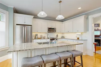 70 Humboldt Avenue, Providence, RI 02906 - Photo 1