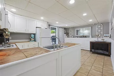 33 Scott Drive, East Providence, RI 02915 - Photo 22