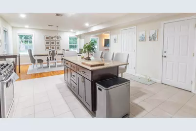 29 Genoa Avenue, Johnston, RI 02919 - Photo 6