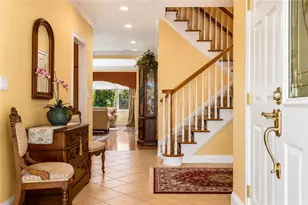 36 Overlook Dr, North Kingstown, RI 02852 - Photo 4
