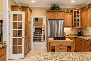 36 Overlook Dr, North Kingstown, RI 02852 - Photo 14