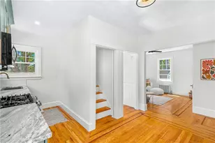 119 Longwood Ave, Providence, RI 02908 - Photo 18