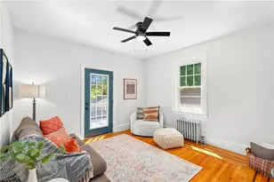 119 Longwood Ave, Providence, RI 02908 - Photo 14