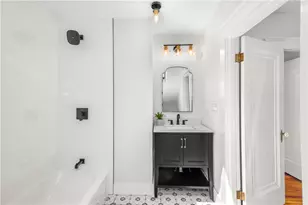 119 Longwood Ave, Providence, RI 02908 - Photo 26