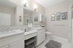 15 W Glen Ln, West Warwick, RI 02893 - Photo 20