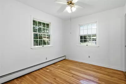 22 Hatfield Street, North Kingstown, RI 02852 - Photo 12