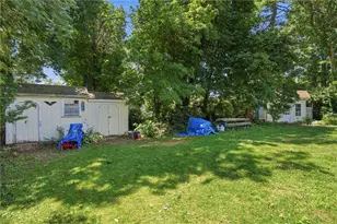 22 Hatfield St, North Kingstown, RI 02852 - Photo 24