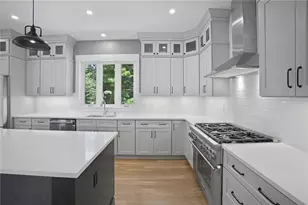 15 Tuscan Ct, Cumberland, RI 02864 - Photo 8