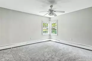 25 Viking Dr, Bristol, RI 02809 - Photo 18
