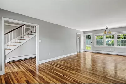 25 Viking Drive, Bristol, RI 02809 - Photo 10