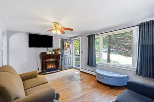 7 Dexter St, Coventry, RI 02816 - Photo 6