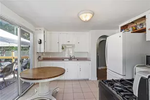 7 Dexter St, Coventry, RI 02816 - Photo 10