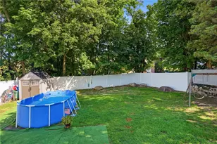 7 Dexter St, Coventry, RI 02816 - Photo 34