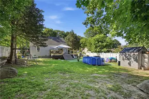 7 Dexter St, Coventry, RI 02816 - Photo 36
