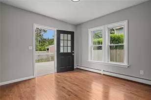 34 Chapin Ave, Warwick, RI 02889 - Photo 28