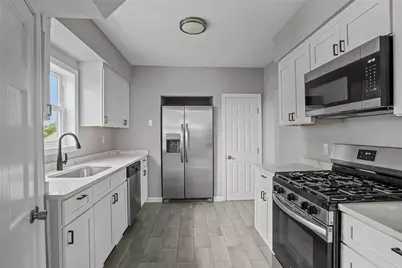 34 Chapin Avenue, Warwick, RI 02889 - Photo 14