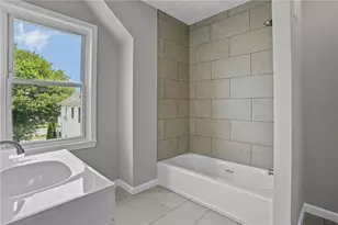 34 Chapin Ave, Warwick, RI 02889 - Photo 18