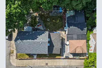 127 Meadow Street, Pawtucket, RI 02860 - Photo 26