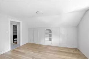 127 Meadow St, Pawtucket, RI 02860 - Photo 6