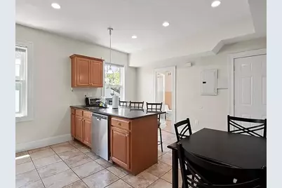 20 Governor Street #2, Providence, RI 02906 - Photo 2