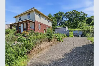 91 Roger Williams Avenue, East Providence, RI 02916 - Photo 2