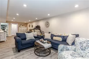 21 Joe Fromms Way, West Warwick, RI 02893 - Photo 22