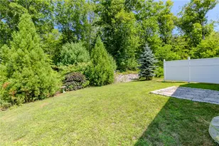 21 Joe Fromms Way, West Warwick, RI 02893 - Photo 32