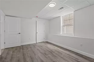 22 Sherwood St, Providence, RI 02904 - Photo 40
