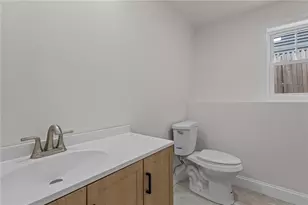 22 Sherwood St, Providence, RI 02904 - Photo 36