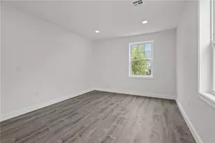 22 Sherwood St, Providence, RI 02904 - Photo 50