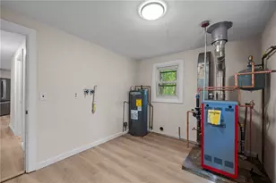 30 Hollywood Ave, Coventry, RI 02816 - Photo 36