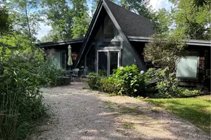 14 Buoy St, Jamestown, RI 02835 - Photo 1