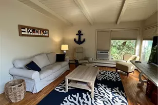 14 Buoy St, Jamestown, RI 02835 - Photo 10