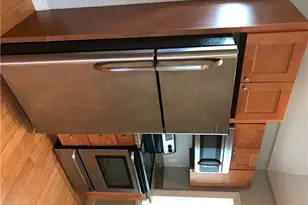 201 Dean St, Providence, RI 02903 - Photo 18