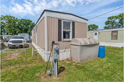 743 Forest Park Avenue, Middletown, RI 02842 - Photo 18