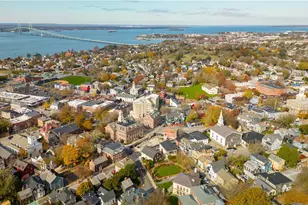 8 Barney St, Newport, RI 02840 - Photo 14