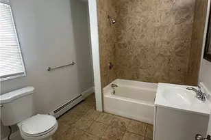 39 America St, Providence, RI 02903 - Photo 32