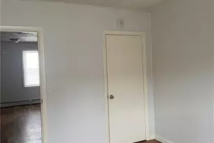 39 America St, Providence, RI 02903 - Photo 16