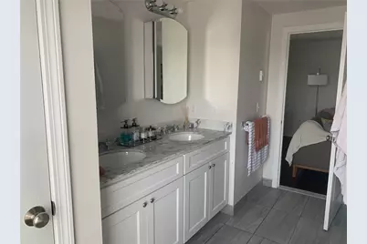 109 Sutton Street, Providence, RI 02903 - Photo 4