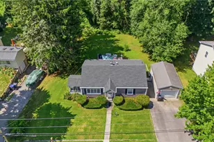 44 Desmarais St, Cumberland, RI 02864 - Photo 6