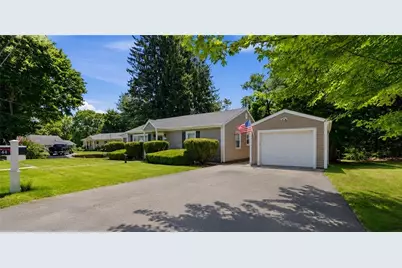 44 Desmarais Street, Cumberland, RI 02864 - Photo 4