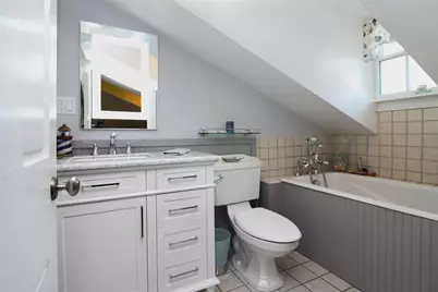 75 Pelham Street #C, Newport, RI 02840 - Photo 18