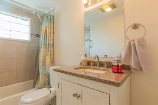 184 Gladstone St, Cranston, RI 02920 - Photo 10