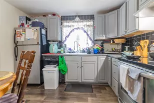 184 Gladstone St, Cranston, RI 02920 - Photo 14